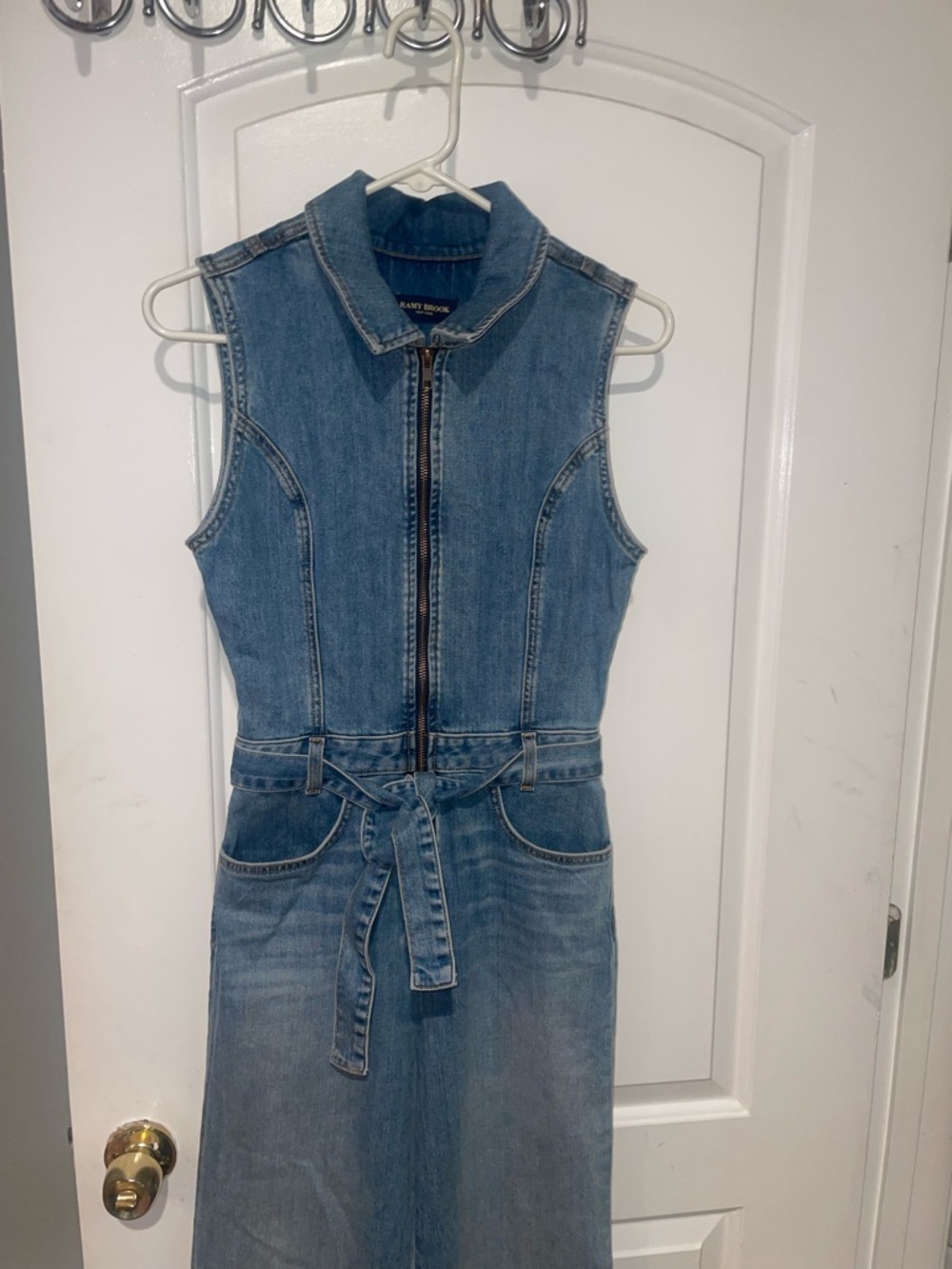 New! Ramy Brook Jemma Denim Wide Leg Belted Jumpsuit 💙 Size 26 NWT! - Picture 10 of 14